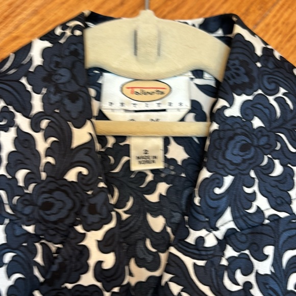 Tbits blouse - Picture 4 of 6